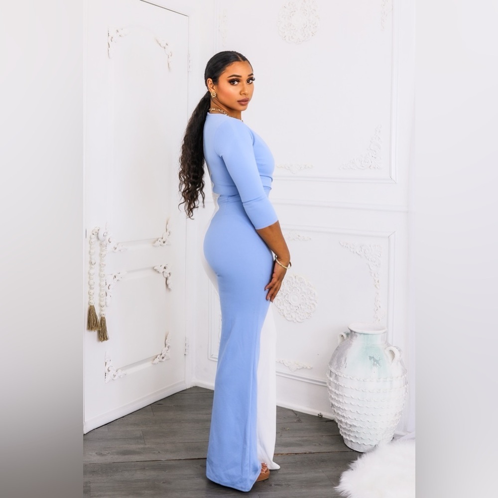 Elegant Blue and White Jumpsuit - Picture 3 of 6